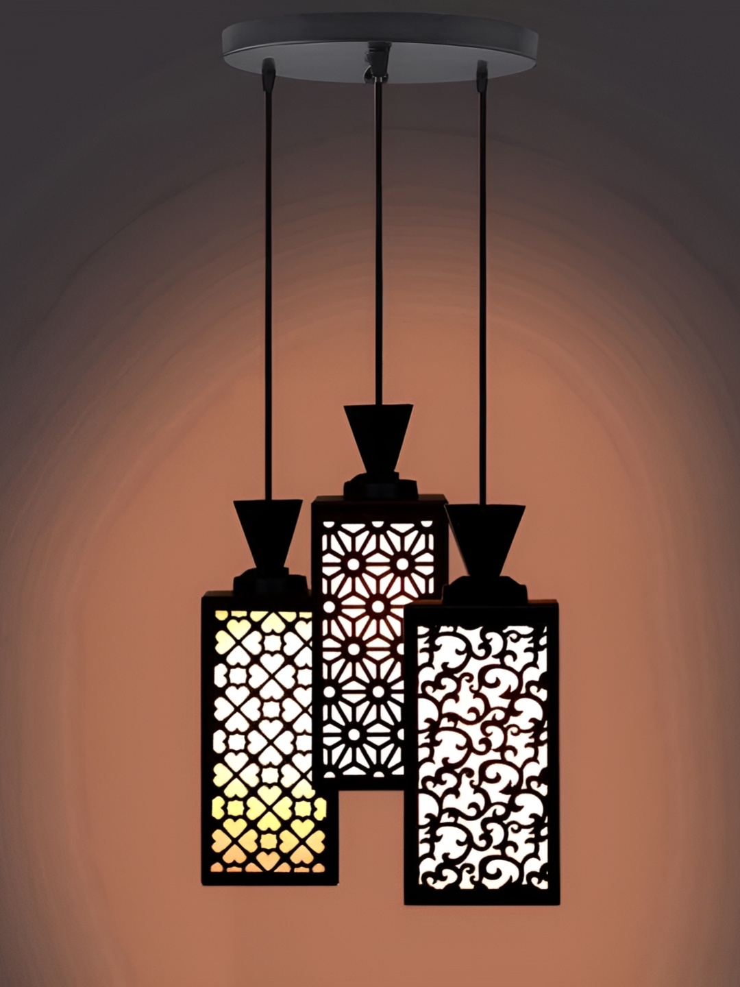

Afast Black & White Traditional Ceiling Lamp