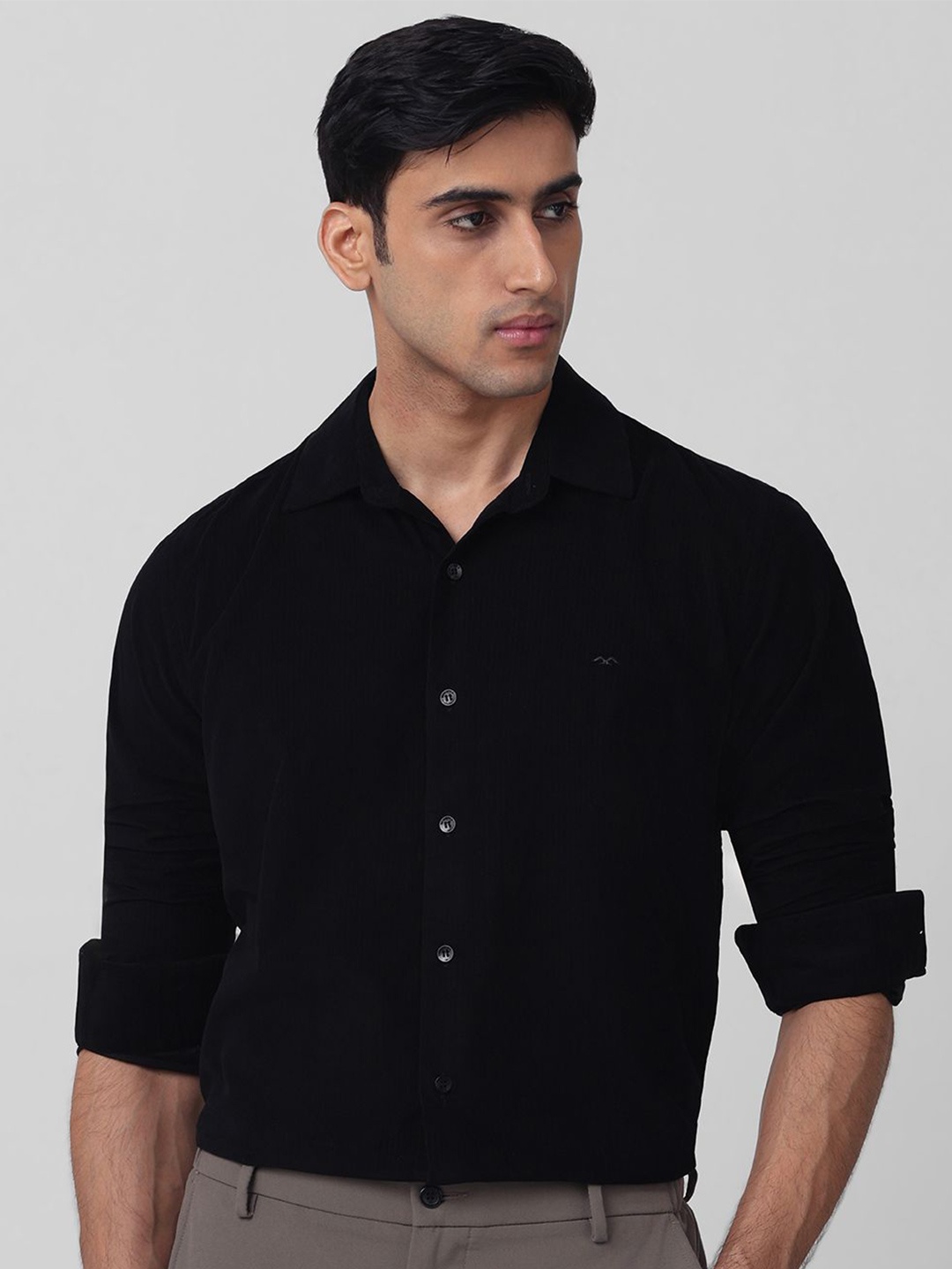 

Mufti Men Spread Collar Textured Cotton Slim Fit Casual Shirt, Black