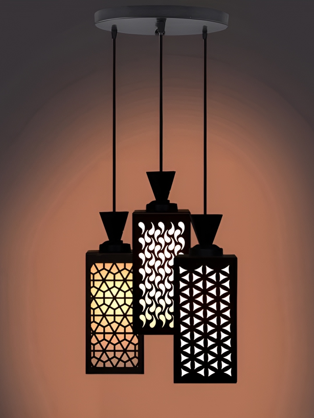 

Afast Black & White Traditional Ceiling Lamp
