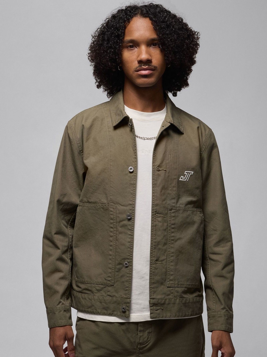 

Nike Men Spread Collar Tatum Chicago Jacket, Green