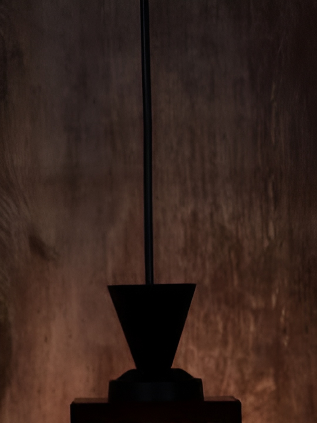 

Afast Black & White Ceiling Lamp
