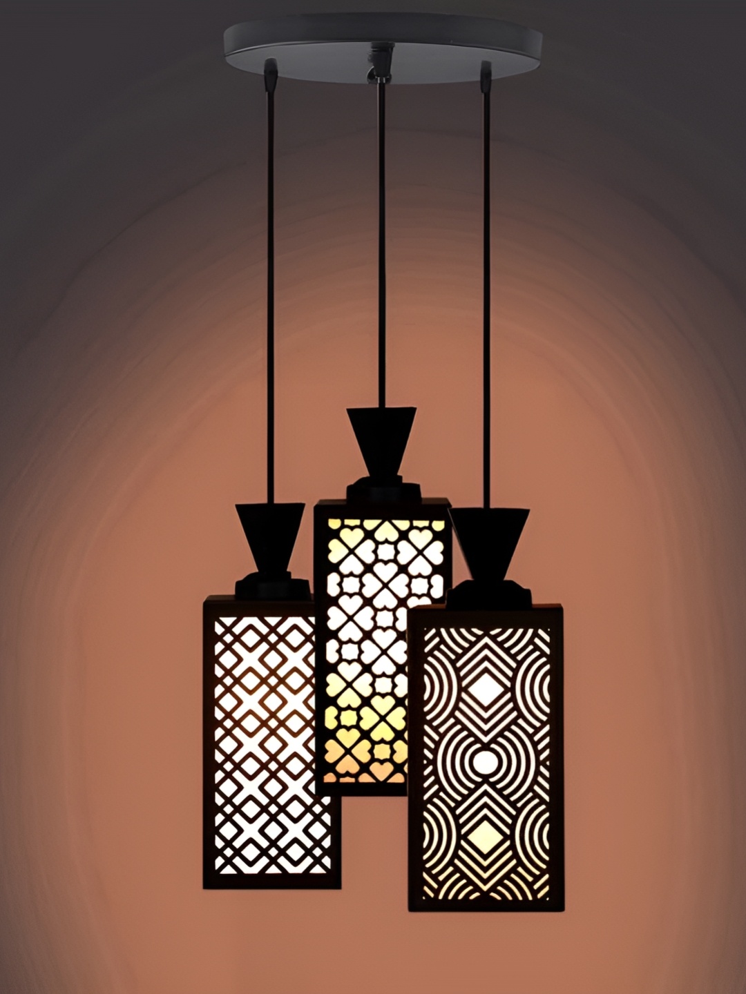 

Afast Black & White Traditional Ceiling Lamp
