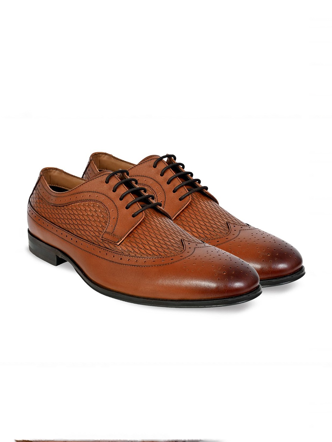 

Allen Cooper Men Textured Formal Brogues, Tan