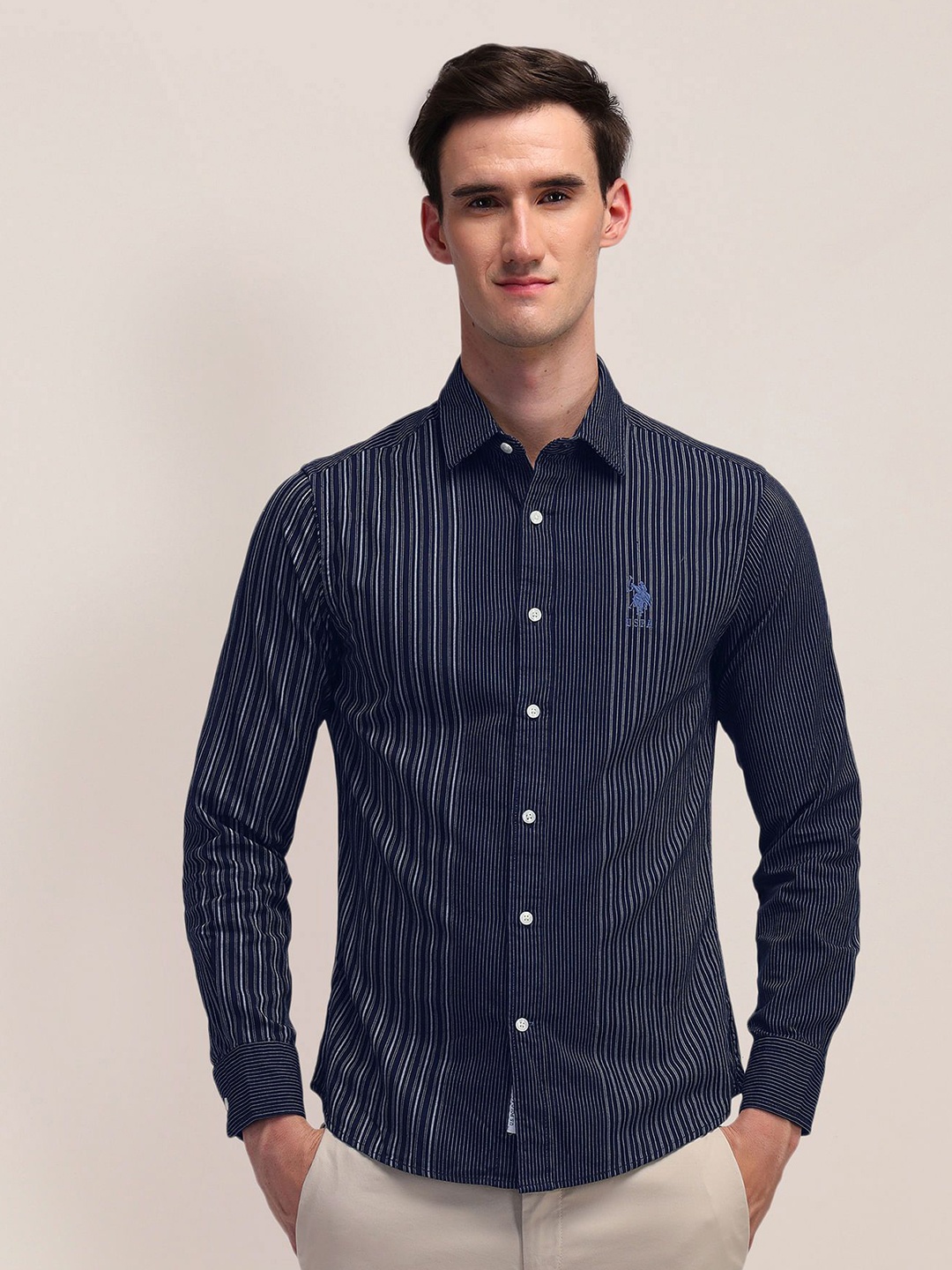 

U.S. Polo Assn. Men Spread Collar Vertical Striped Cotton Casual Shirt, Blue