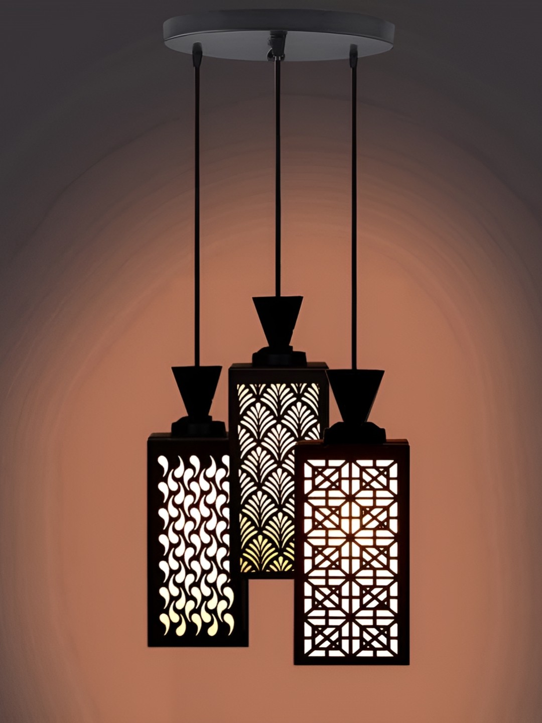 

Afast Black & White Ceiling Lamp