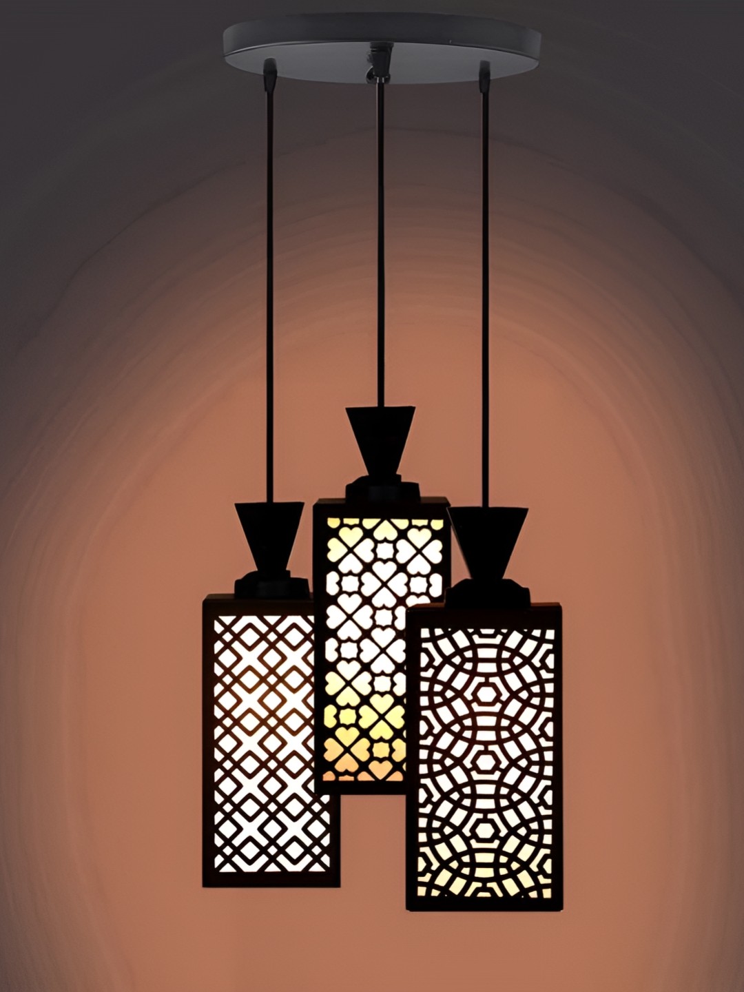 

Afast Black & White Traditional Ceiling Lamp