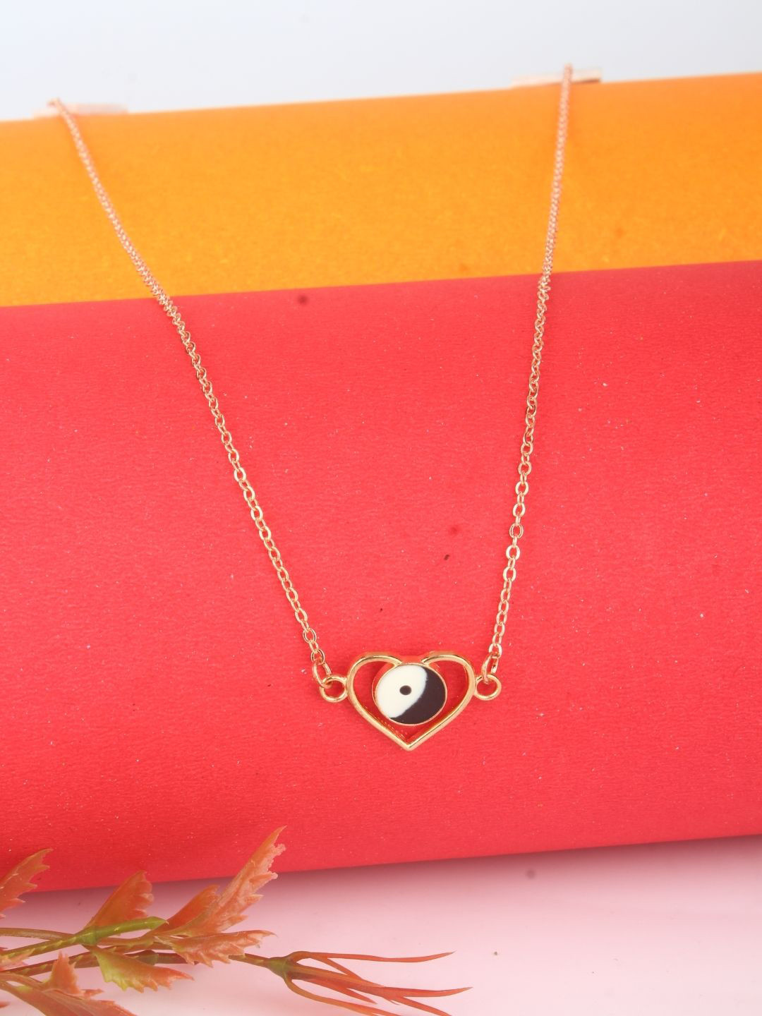 

KPOP Brass Gold-Plated Handcrafted Necklace