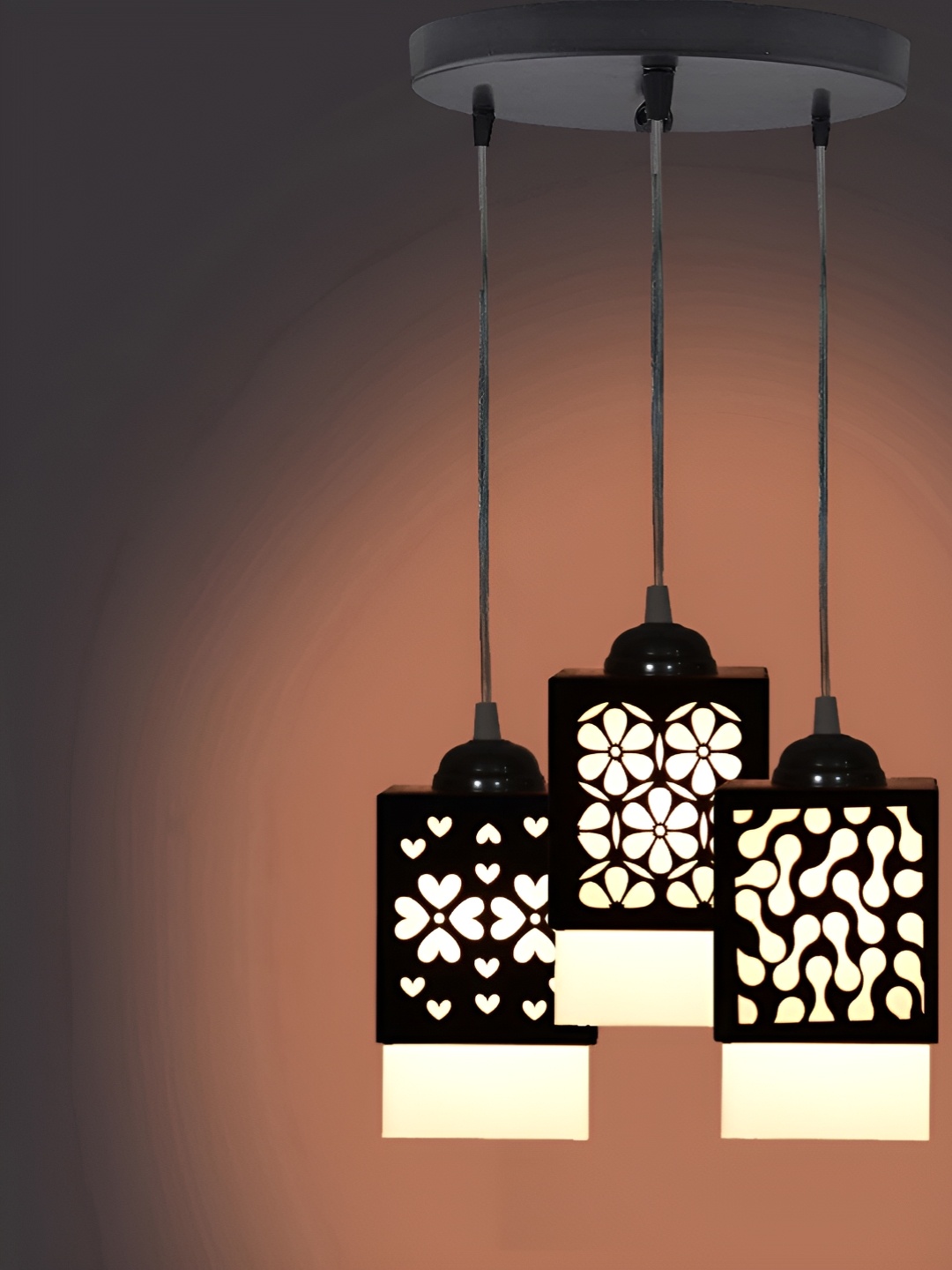 

Afast Black & White Ceiling Lamp