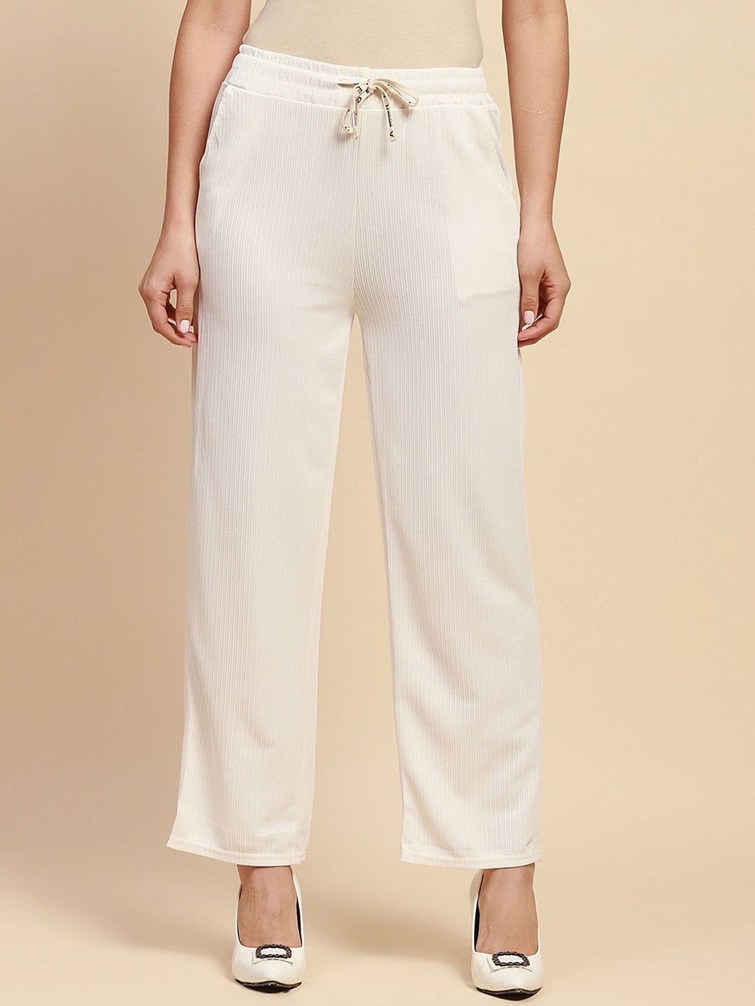 

Global Republic Women Relaxed Fit High Rise Trousers, White