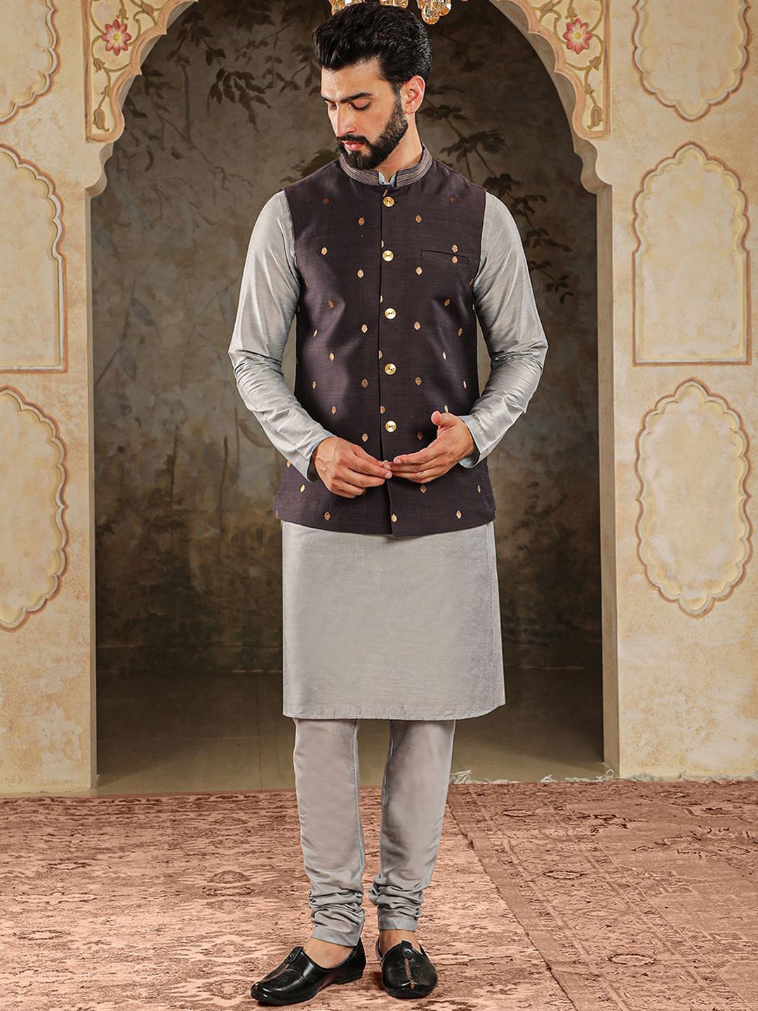 

HOUSE OF DEYANN Mandarin Collar Straight Kurta with Churidar & Nehru Jacket, Grey