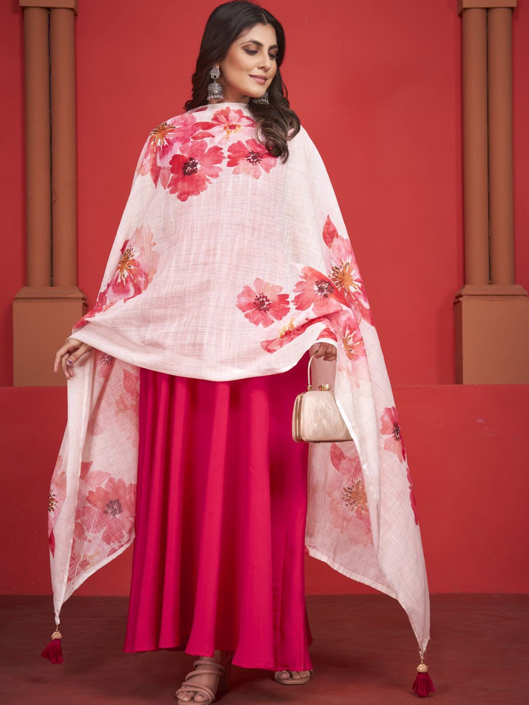 

MINGORA Sleeveless Anarkali Kurta With Trouser & Dupatta, Rose