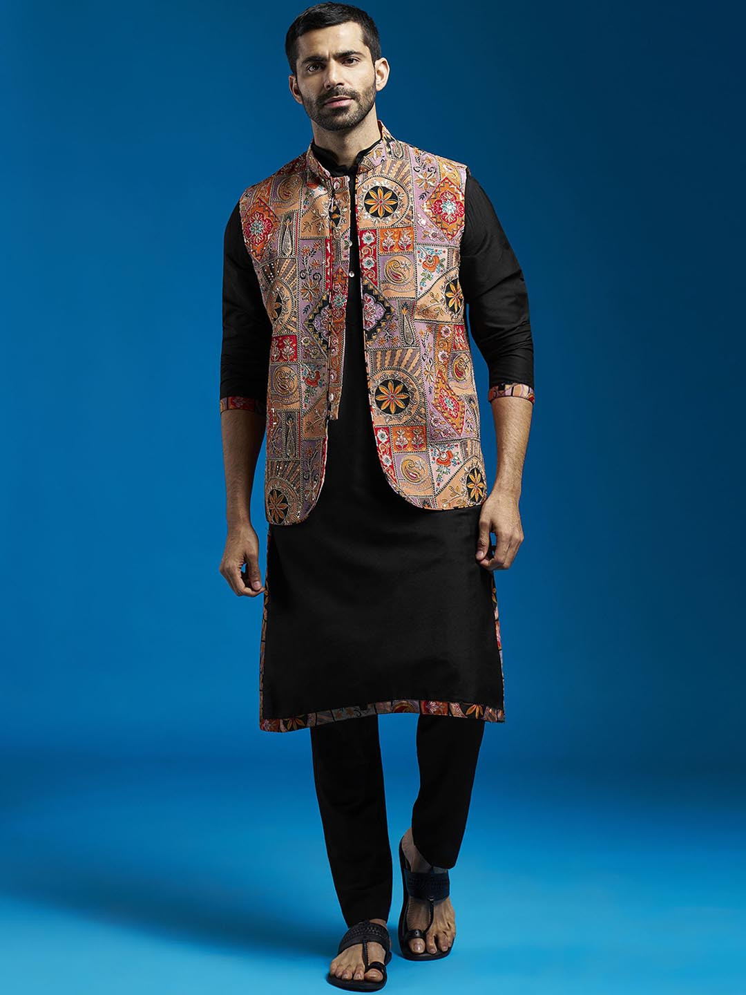 

VASTRAMAY Mandarin Collar Straight Kurta With Pyjama And Thread Work Nehru Jacket, Black