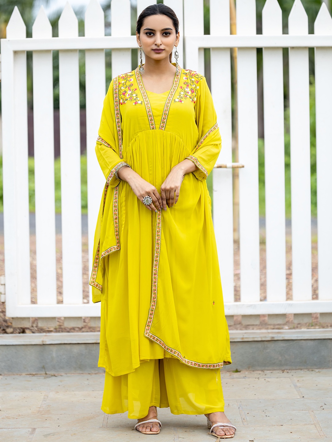 

MITTOO Floral Embroidered Pleated Anarkali Kurta with Palazzos & With Dupatta, Yellow