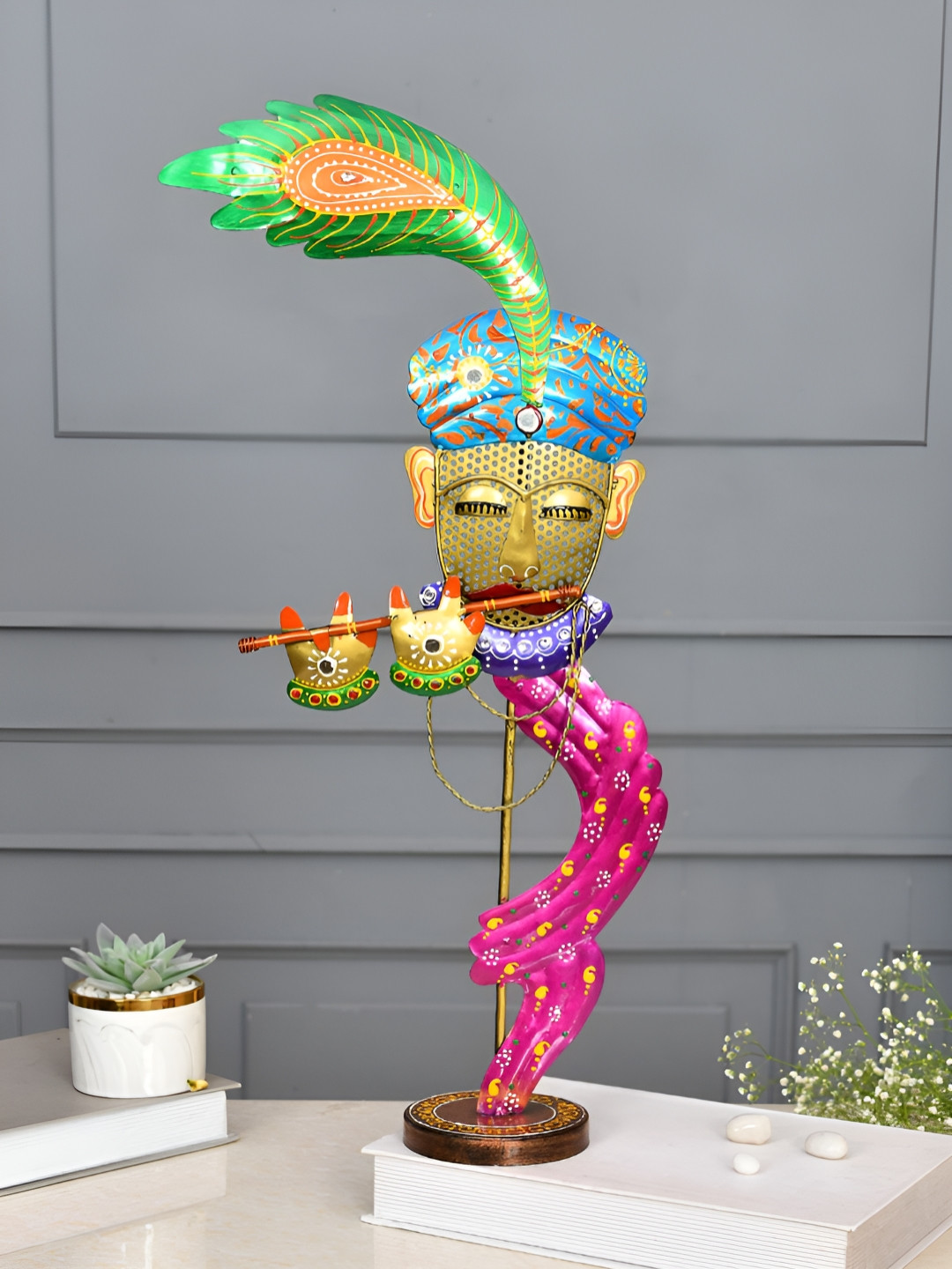 

Aapno Rajasthan Green Religious Idol Showpiece