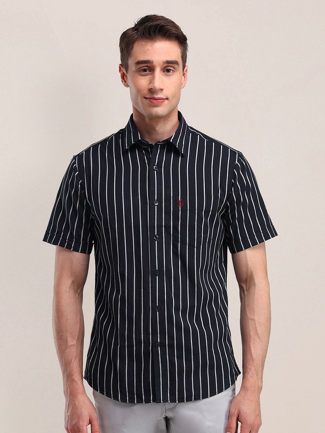 

U.S. Polo Assn. Men Classic Spread Collar Vertical Striped Cotton Casual Shirt, Navy blue