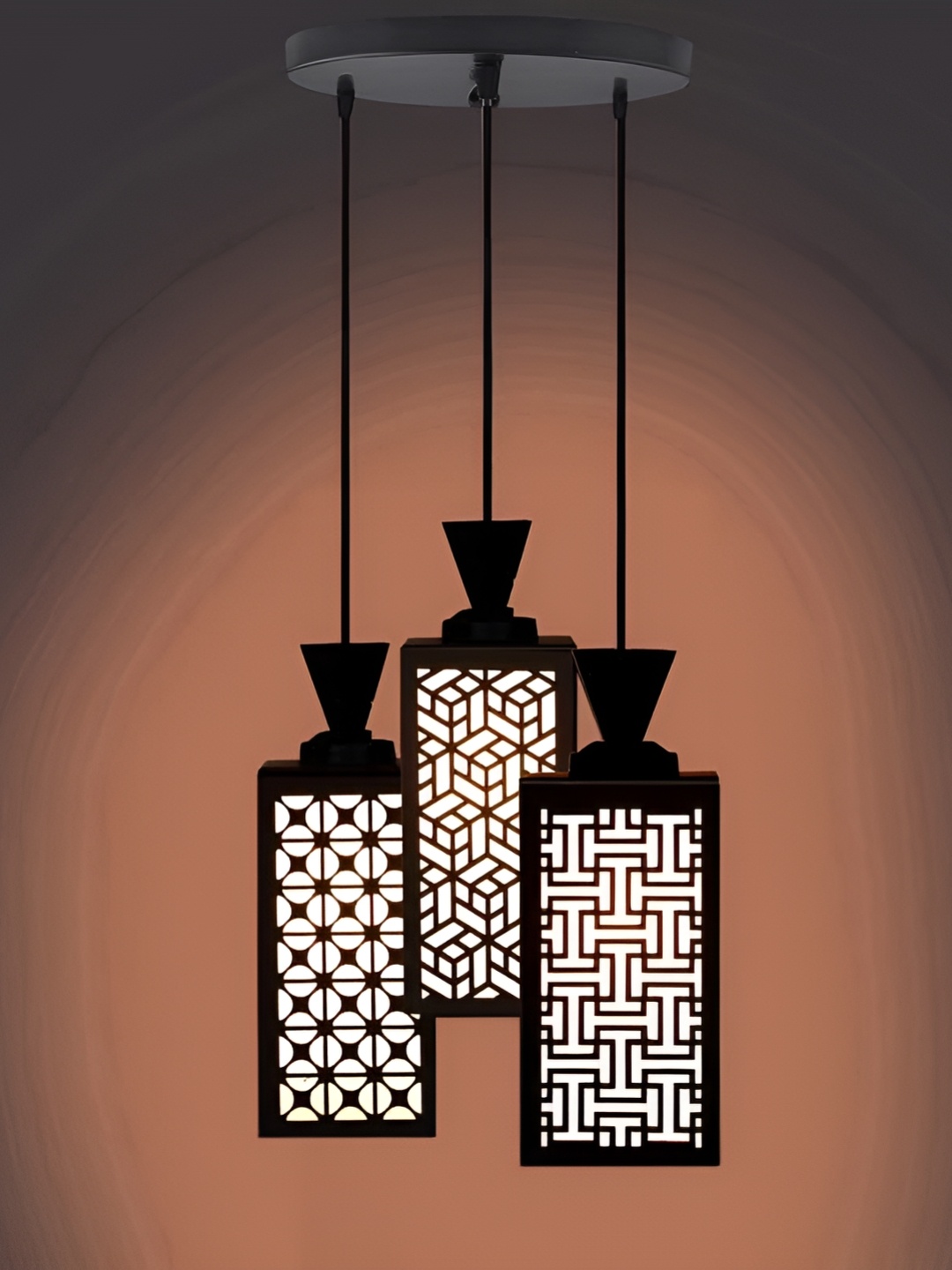 

Afast Black & White Ceiling Lamp