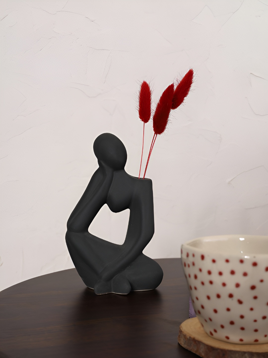 

PUREZENTO Black Thinker Textured Ceramic Vases