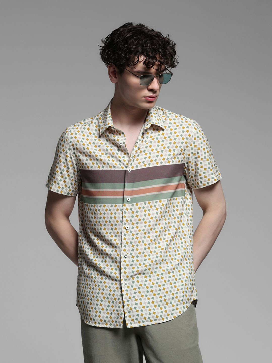 

Jack & Jones Men Spread Collar Abstract Printed Relaxed Fit Casual Shirt, Cream