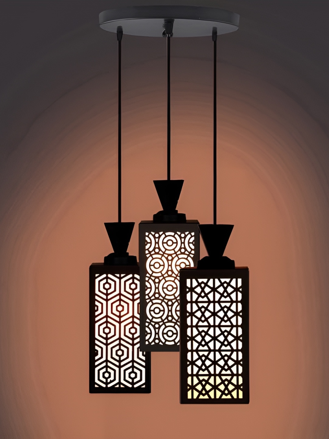 

Afast Black & White Traditional Ceiling Lamp