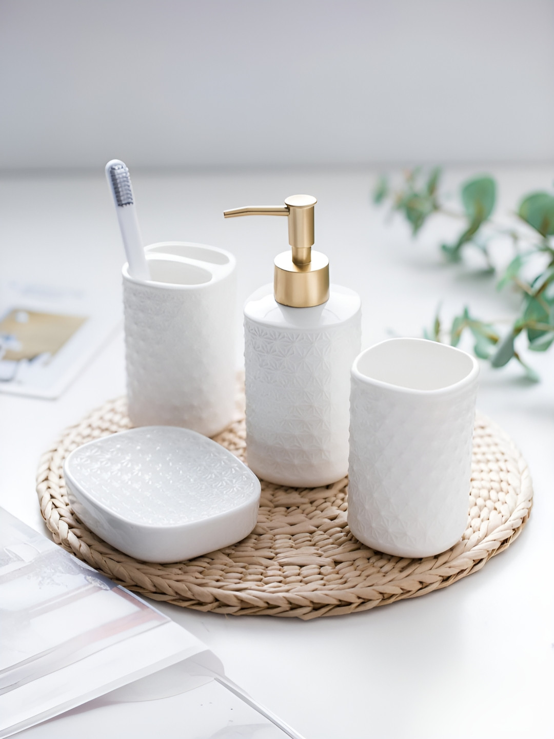 

The Better Home White 4 Ceramic Bath Accessories Set