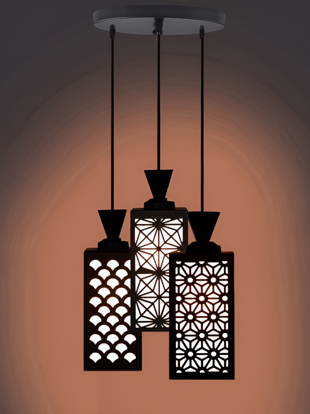 

Afast Black & White Traditional Ceiling Lamp