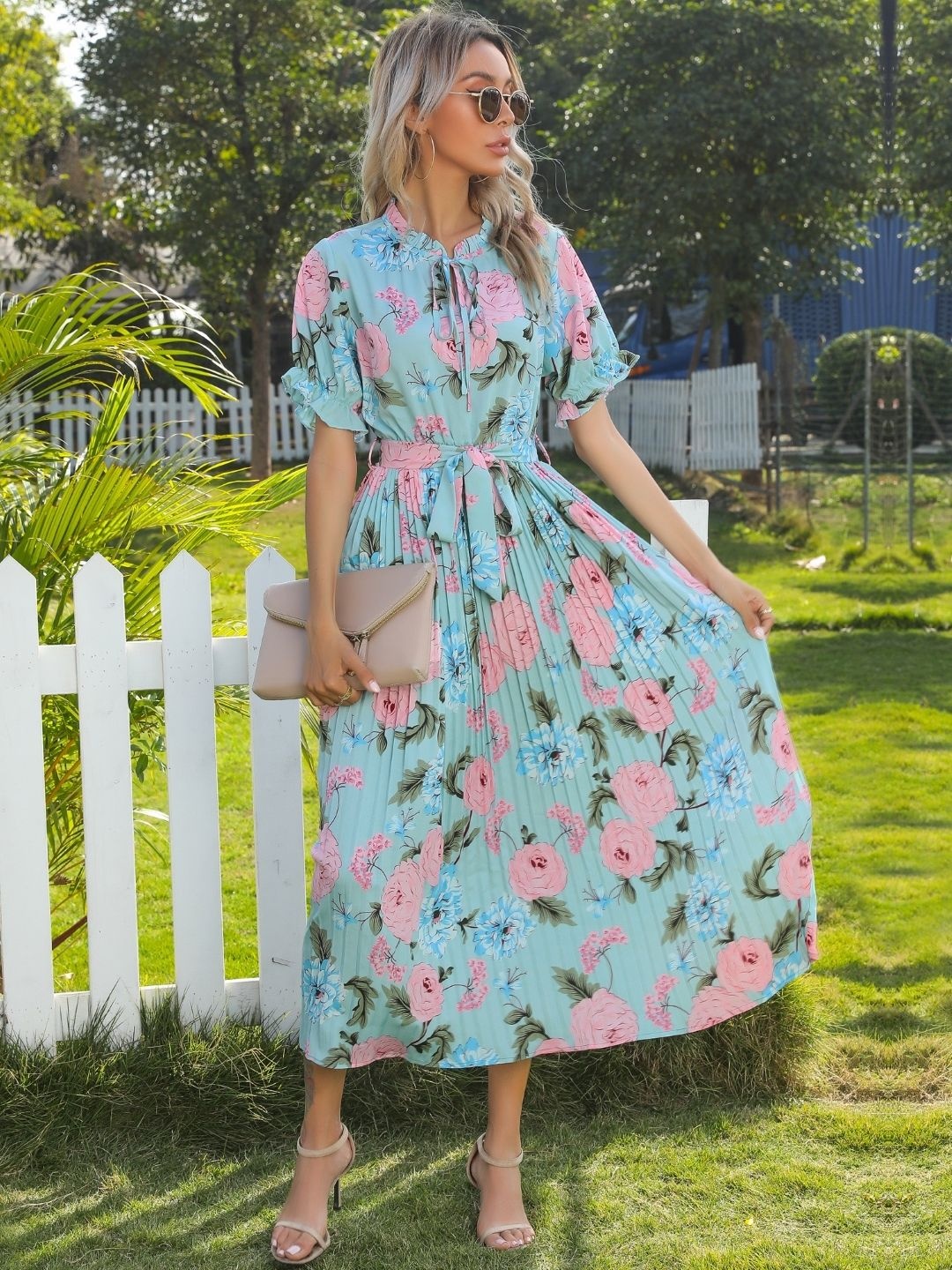 

KPOP Floral Print Tie-Up Neck A-Line Maxi Dress, Blue
