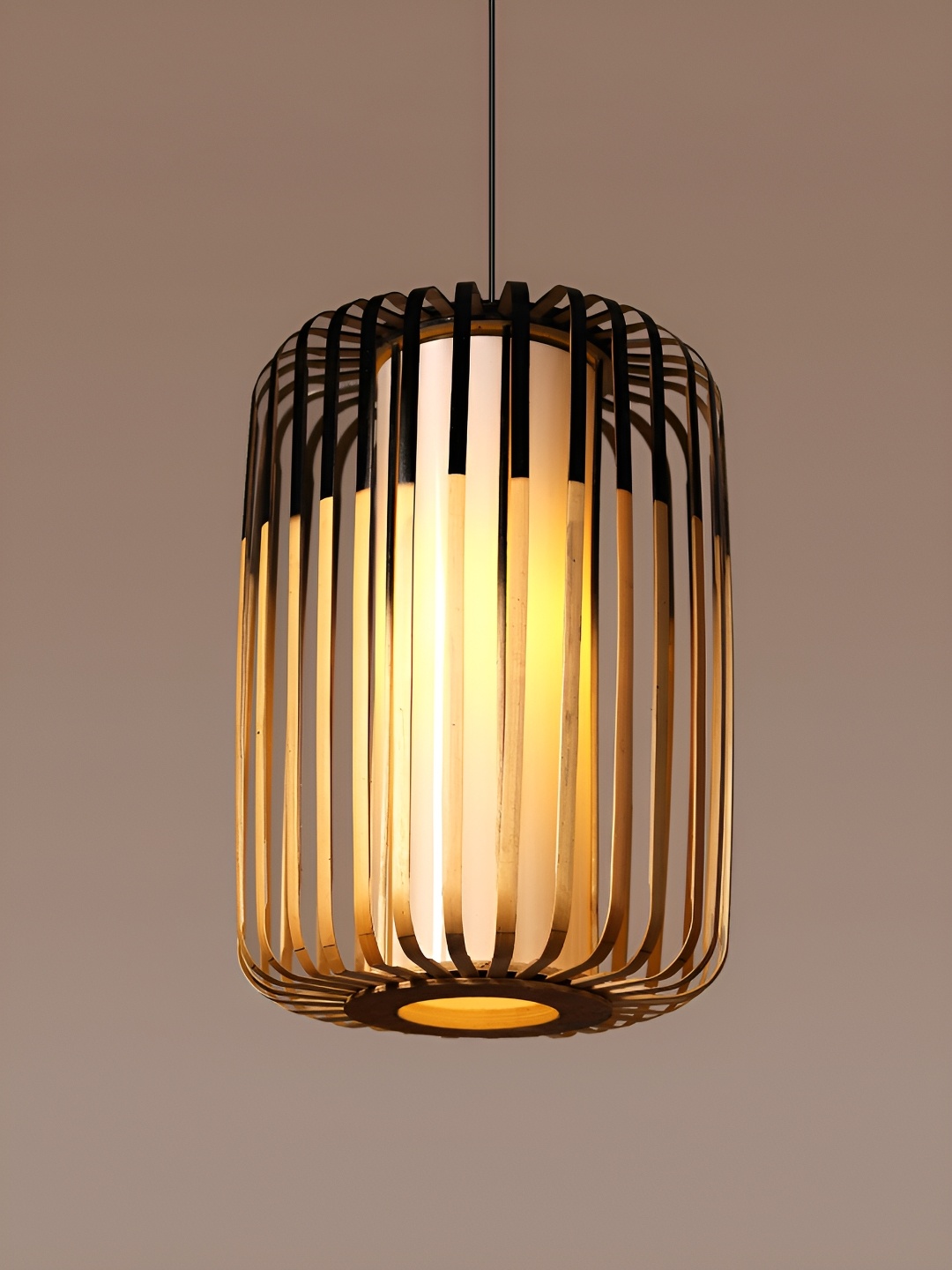 

HABERE INDIA Black & Gold Toned Textured Bamboo Contemporary Cylinder Shaped Ceiling Lamp