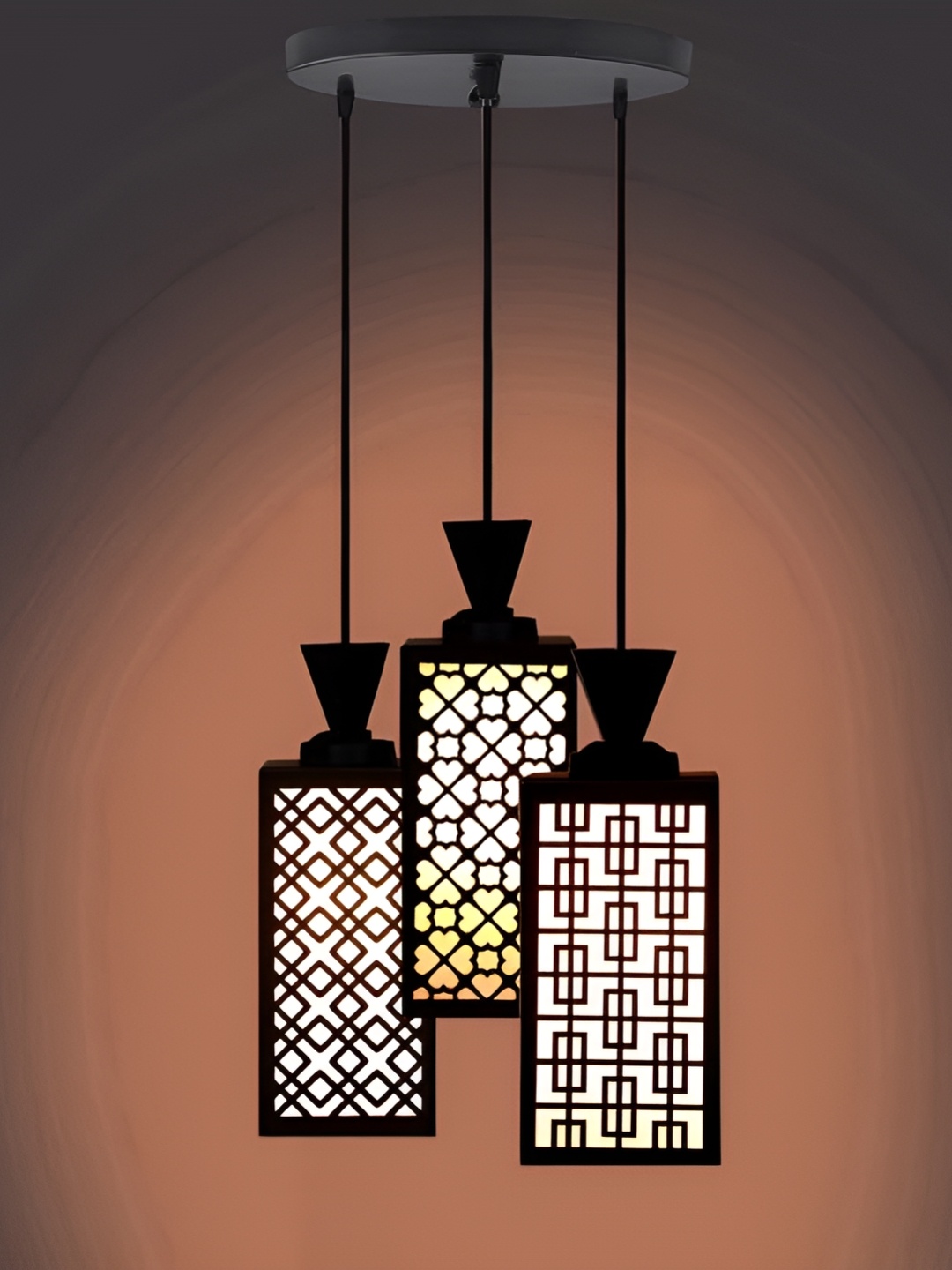 

Afast Black & White Traditional Ceiling Lamp