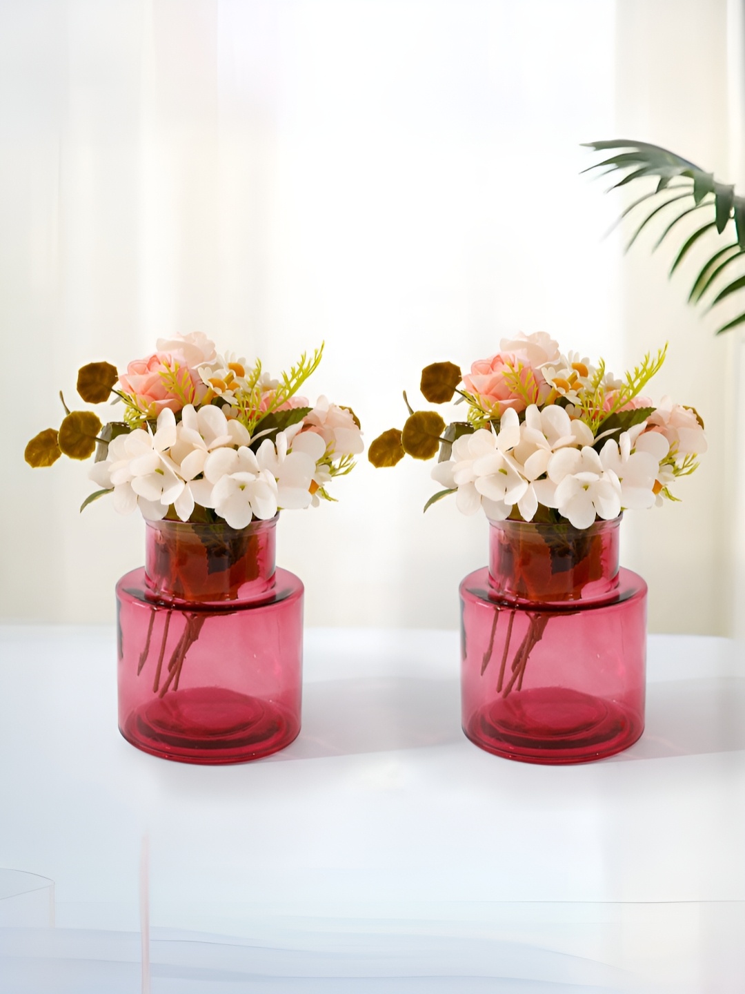 

Gleevers 2-Pcs Red Glass Vases