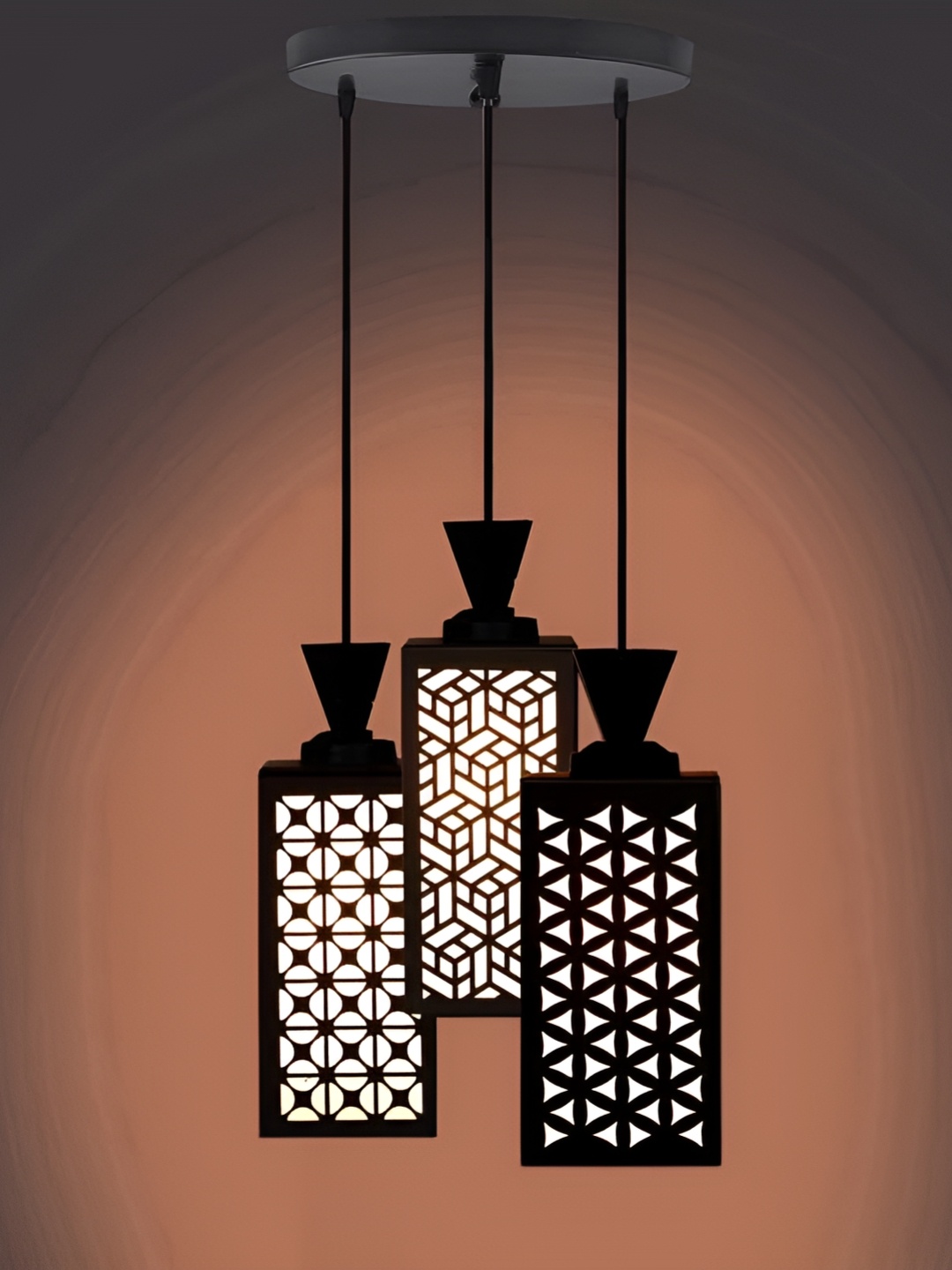 

Afast Black & White Ceiling Lamp