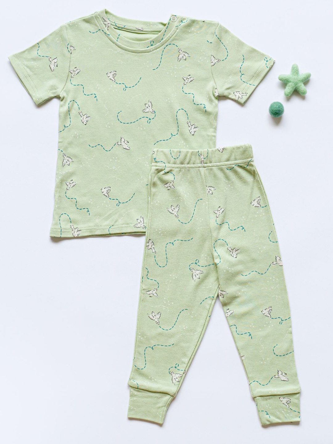 

cocoon care Kids Printed Organic Cotton Shirt with Pyjamas, Green