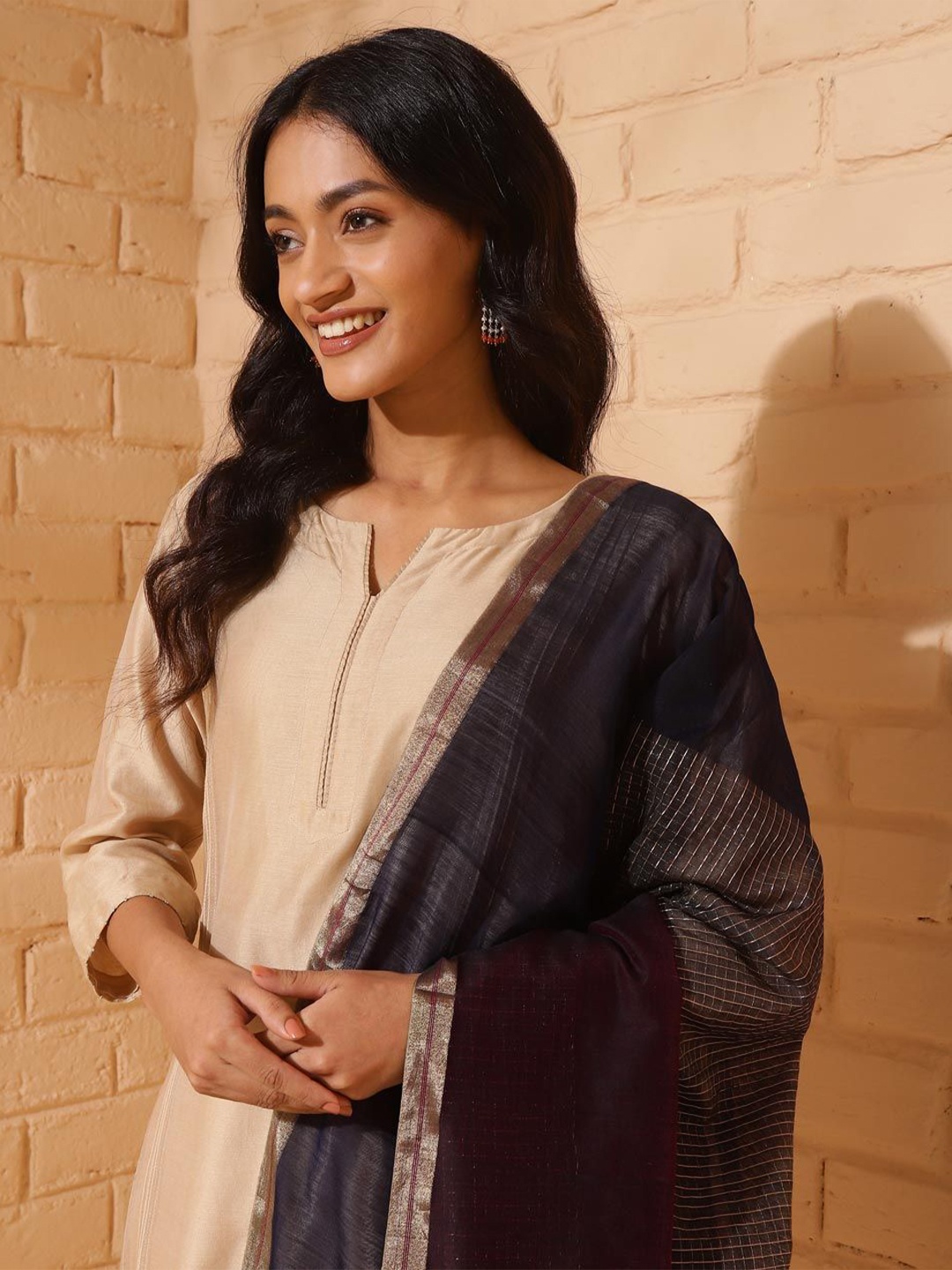 

Fabindia Geometric Woven Design Cotton Silk Dupatta, Navy blue