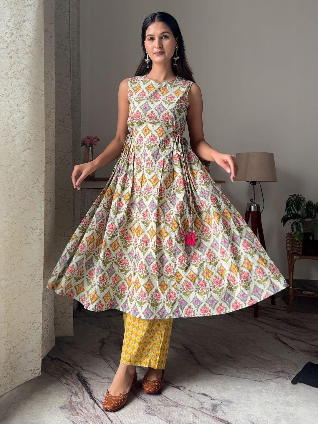 

Janasya Ethnic Motifs Printed Pure Cotton A Line Kurta with Palazzos, White