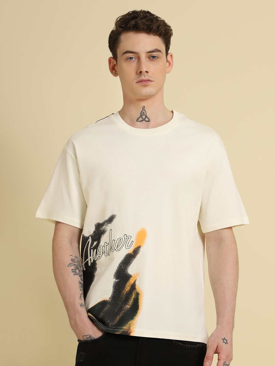 

Banana Club Men Printed Tropical T-shirt, Cream