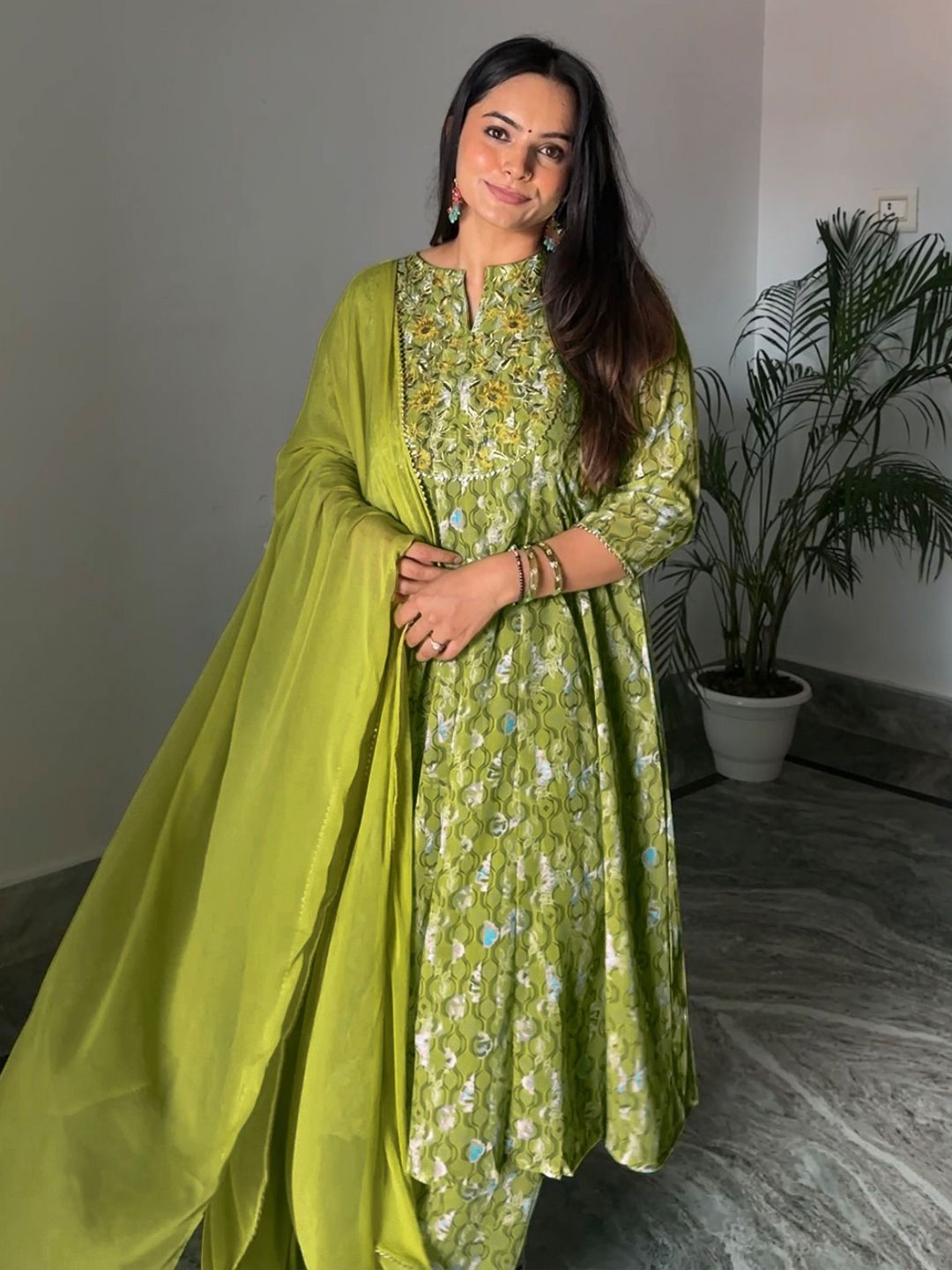 

Janasya Floral Embroidered Gotta Patti Georgette A-Line Kurta With Palazzo & Dupatta, Green