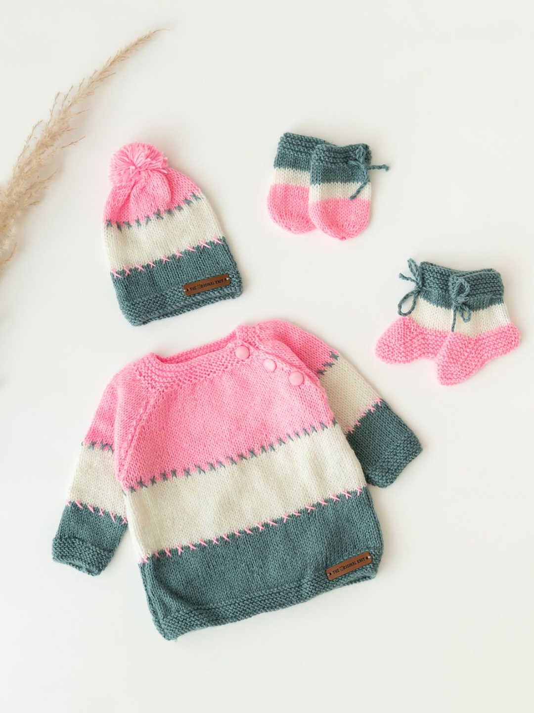 

The Original Knit Kids 4-Pcs Embroidered Knitted Baby Apparel Gift Set, Pink