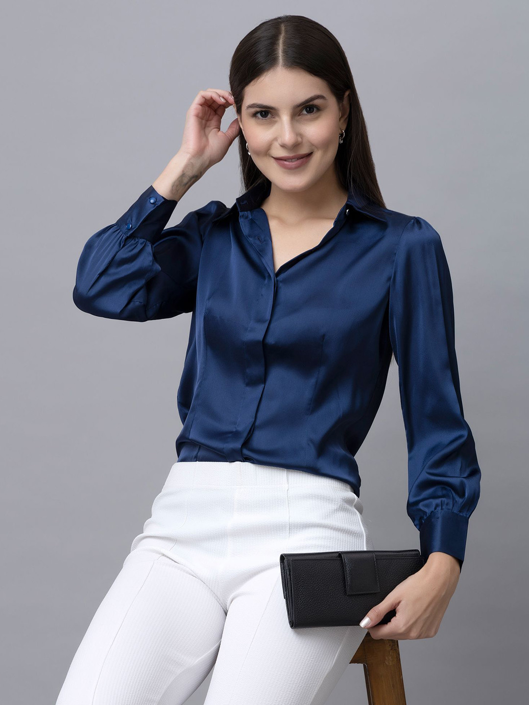 

PURYS WORKSPACE Women Classic Spread Collar Solid Formal Shirt, Navy blue