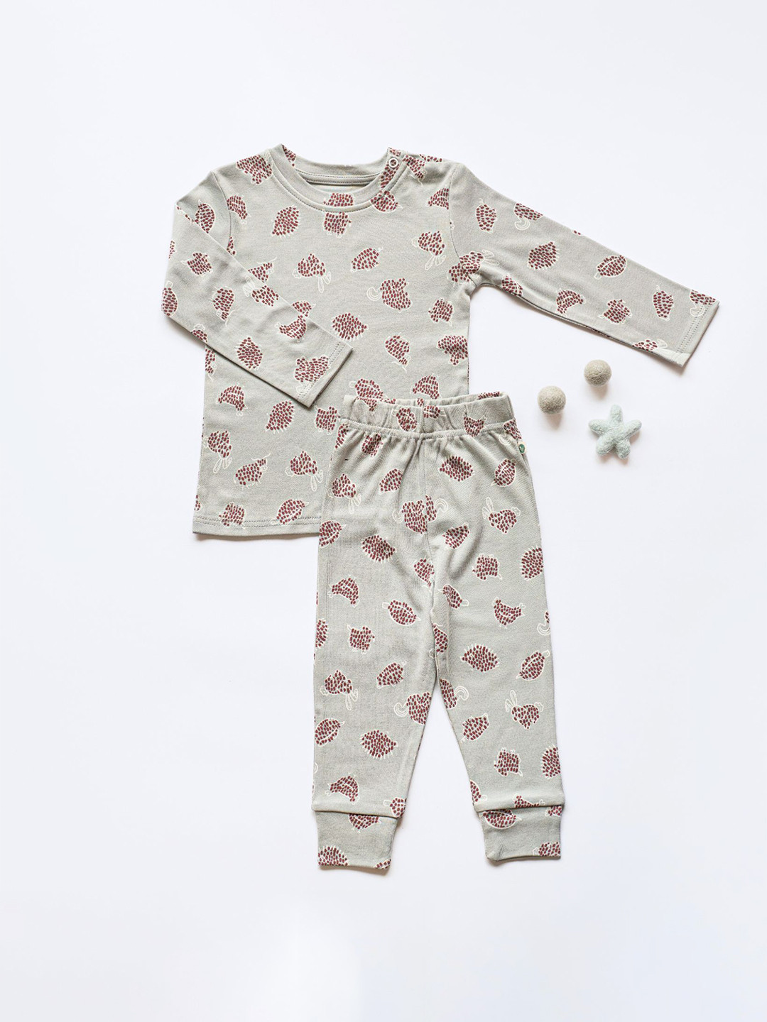 

cocoon care Kids Printed Organic Cotton T-Shirt with Pyjama, Grey