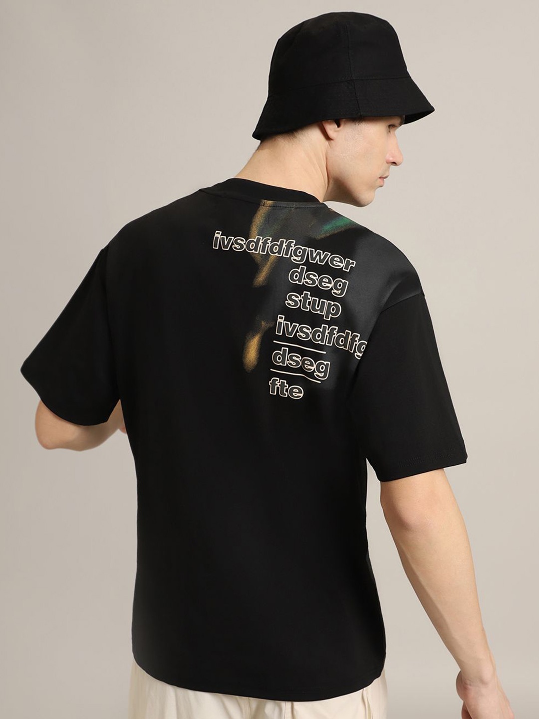 

Banana Club Men Printed T-shirt, Black