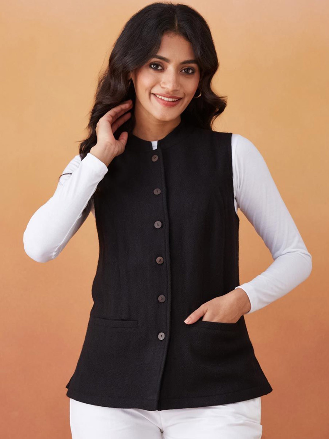 

Fabindia Women Regular Fit Nehru Jackets, Black