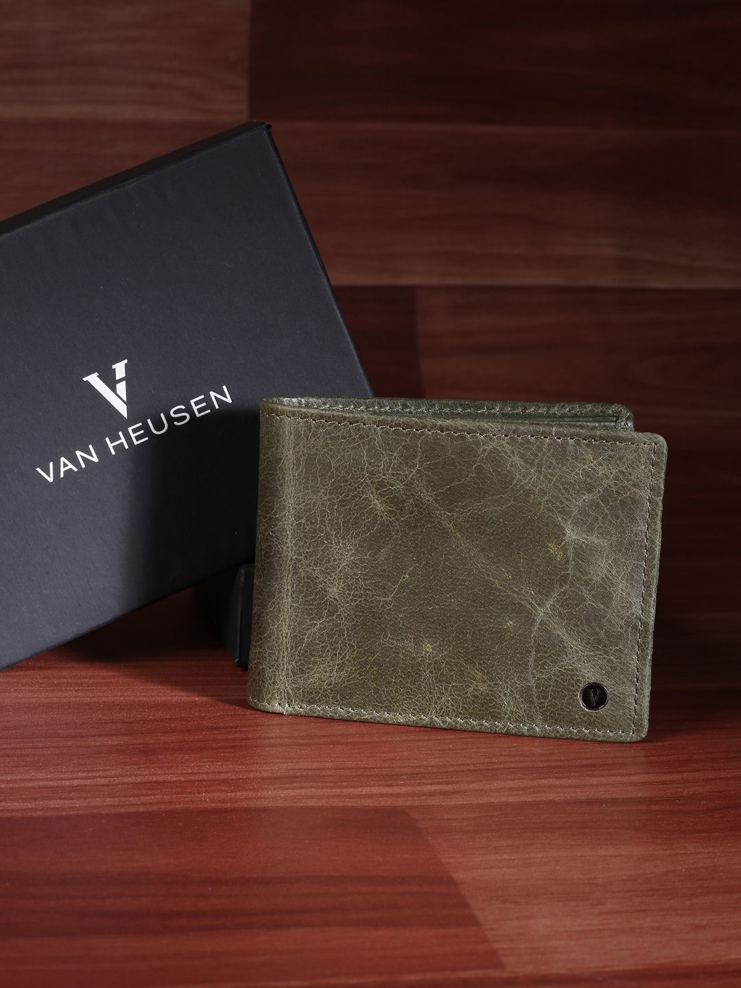 

Van Heusen Men Textured Leather Two Fold Wallet, Olive