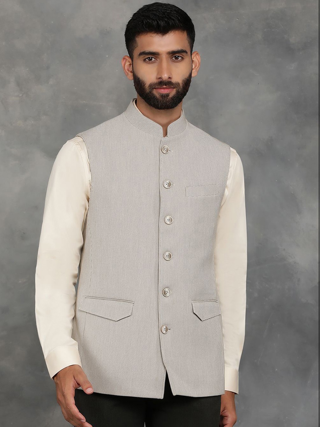 

JADE BLUE Men Geometric Checked Tailored Jacket, Beige