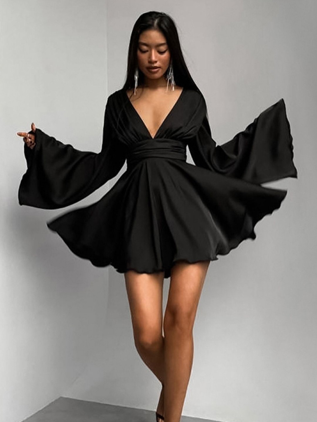 

KPOP Women Bell Sleeve Fit & Flare Dress, Black