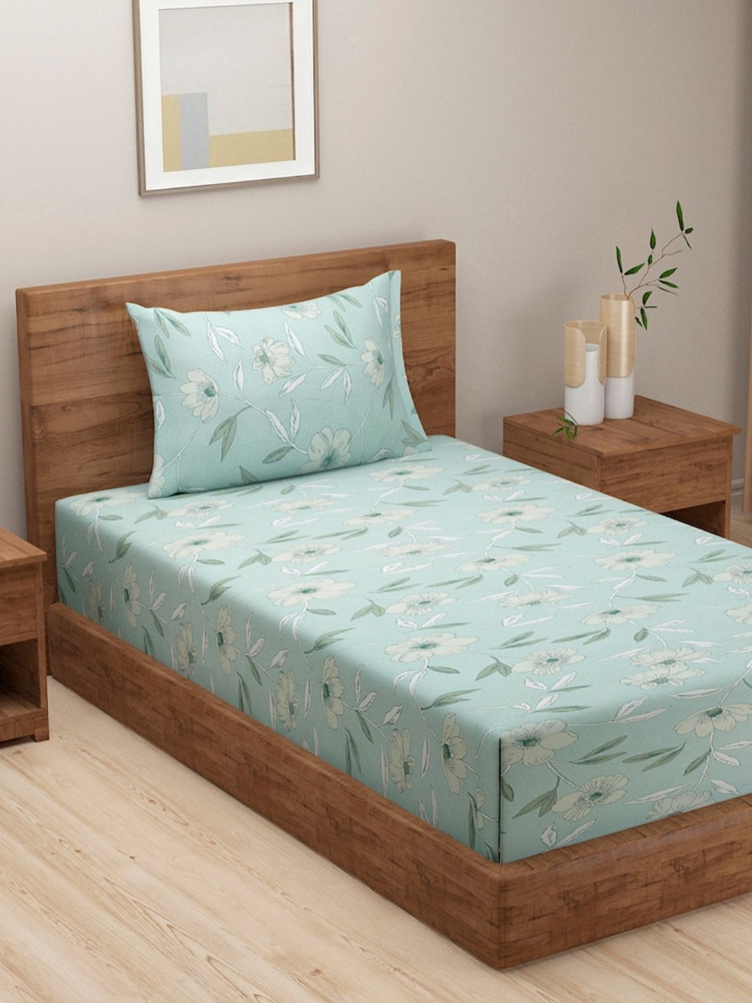 

SWAYAM Blue & White Floral 210 TC Queen Bedsheet with 1 Pillow Covers