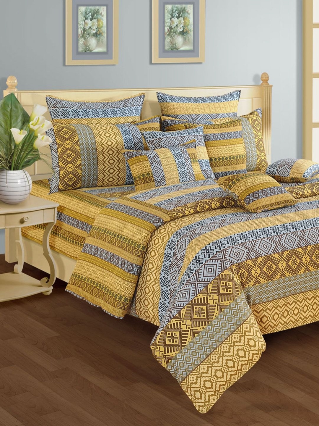 

SWAYAM Yellow & Blue Ethnic Motifs 160 TC King Bedsheet with 2 Pillow Covers