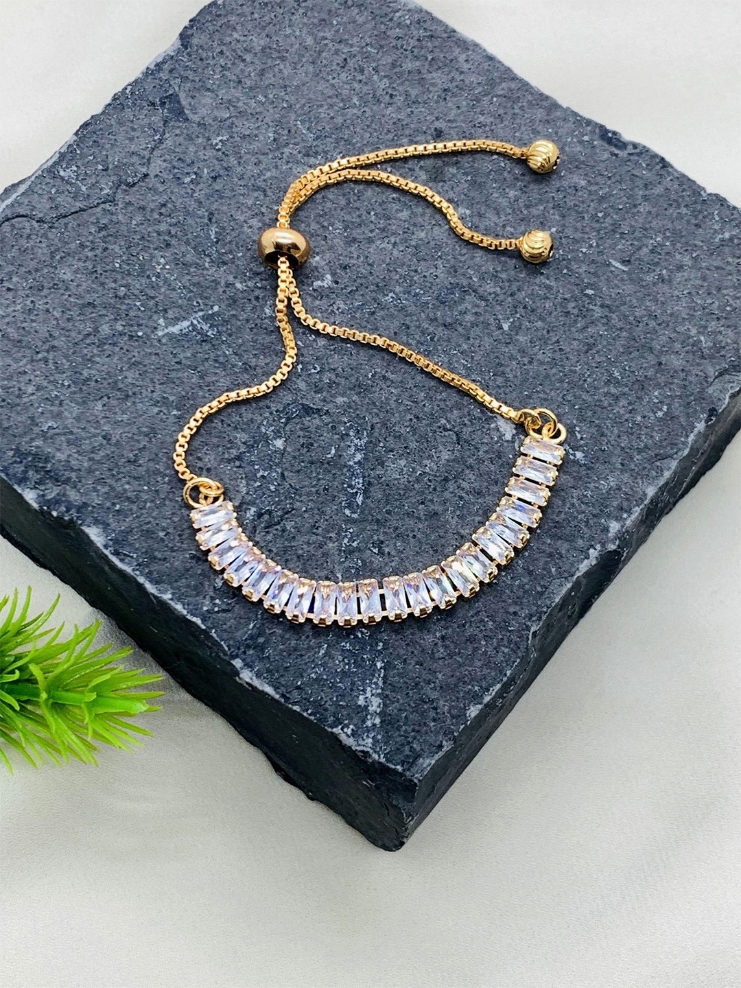 

The ivora Gold-Plated Stainless Steel Cubic Zirconia Studded Link Bracelet