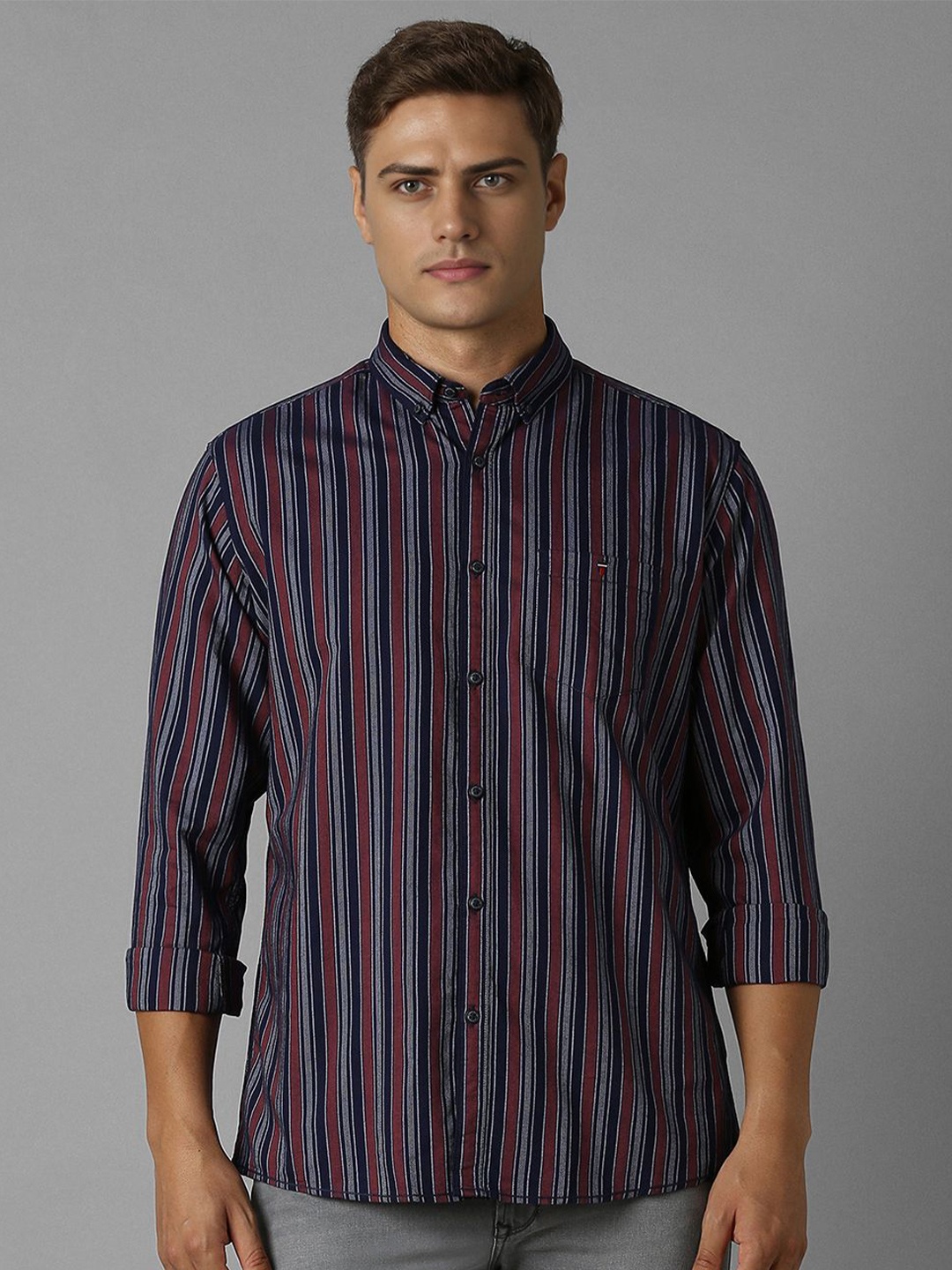 

Louis Philippe Jeans Men Button-Down Collar Vertical Striped Cotton Slim Fit Casual Shirt, Navy blue