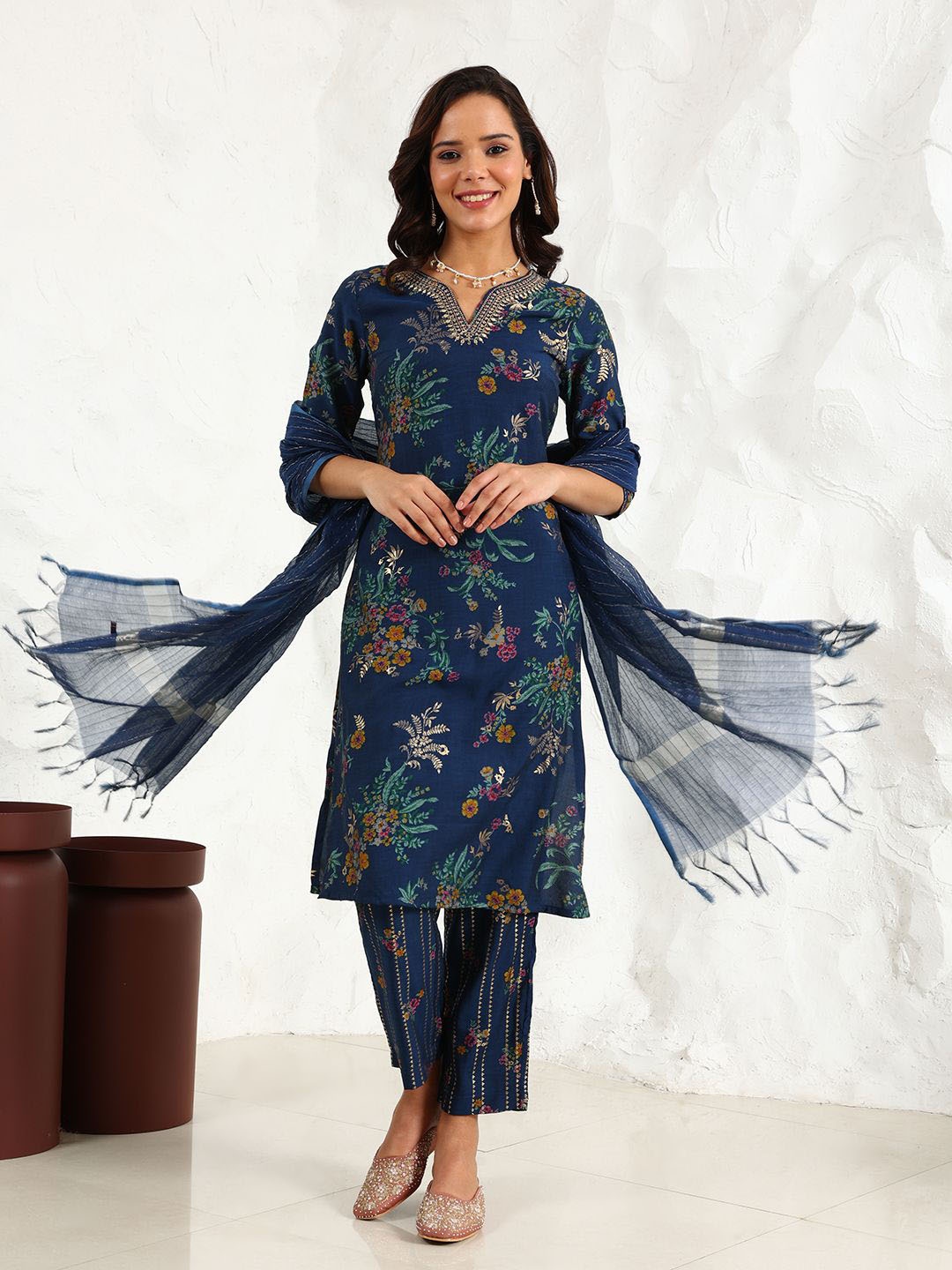 

W Women Floral Printed Regular Kurta with Trousers & With Dupatta, Blue
