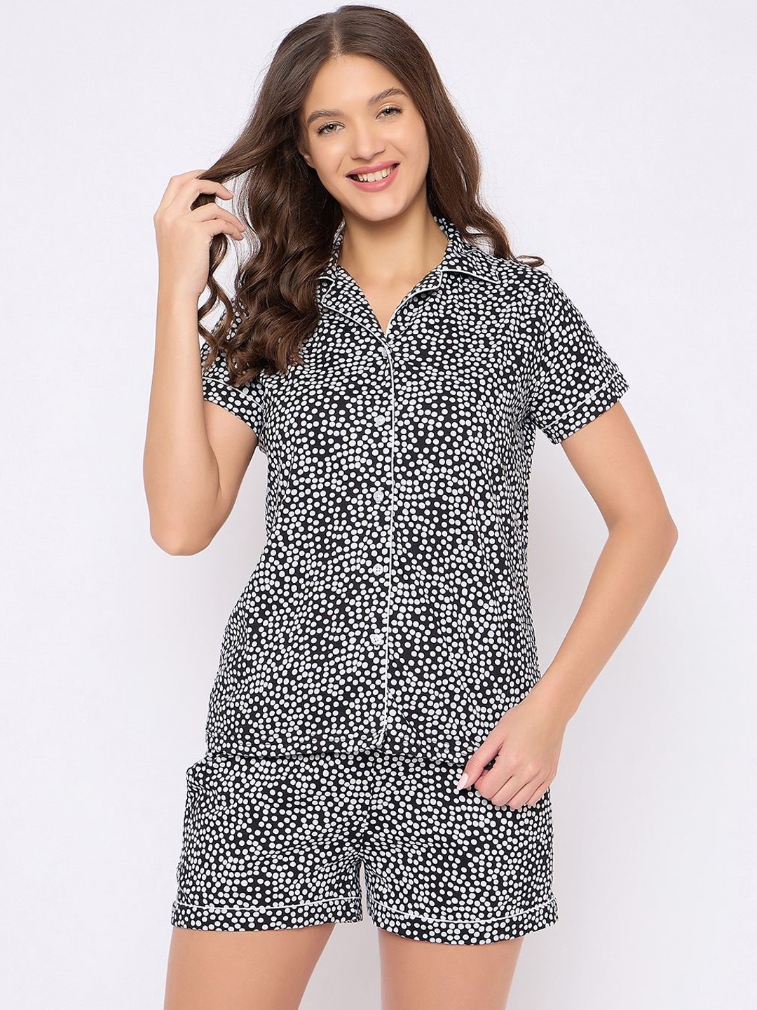 

Clovia Women Polka Dots Printed Cotton Nightsuit, Black