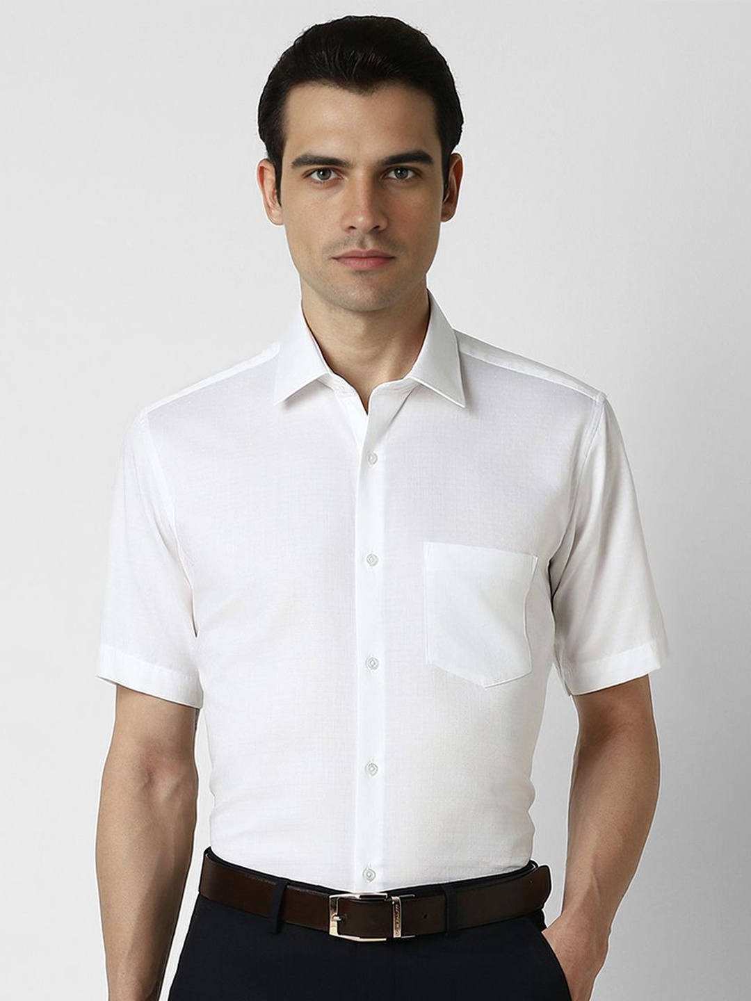 

Van Heusen Men Spread Collar Solid Cotton Slim Fit Formal Shirt, White